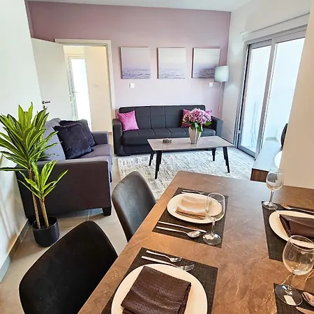 Apartment Sealife Citycenter Residences Larnaca