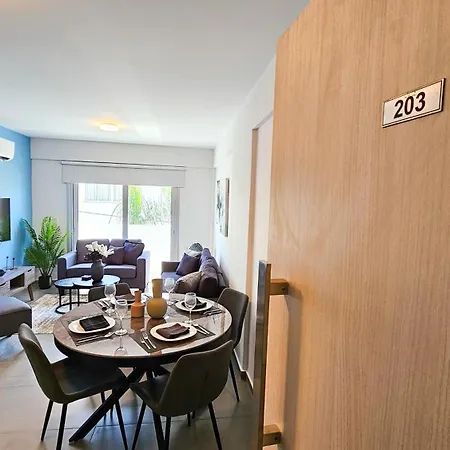 Sealife Citycenter Residences * לרנקה