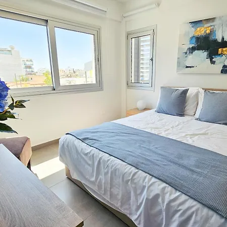 Sealife Citycenter Residences * לרנקה