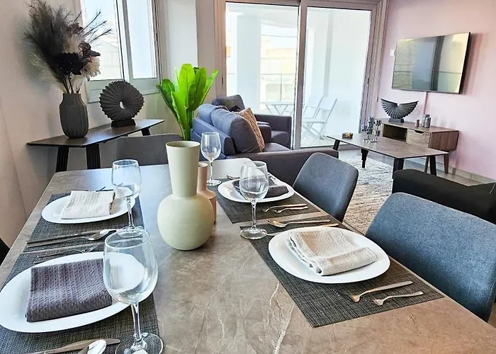 Sealife Citycenter Residences Apartman